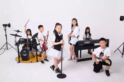 罗兰小学员再登高台!陕西电视台罗兰跨年音乐盛典年底开录!